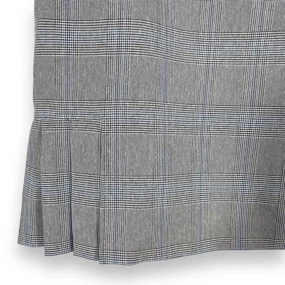4 for $20 SALE! Tahari by Arthur Levine Plaid Pleat Mini Skirt, Grey Plaid, 8P - Picture 7 of 11